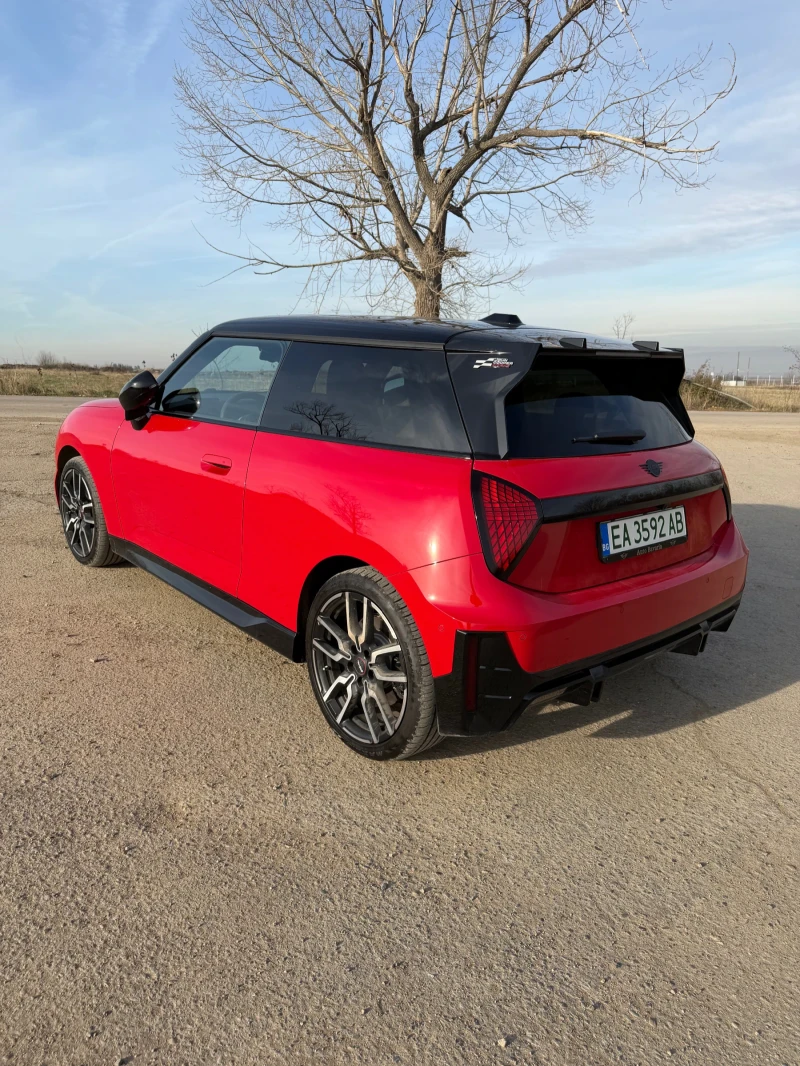 Mini Cooper John Cooper Works, снимка 5 - Автомобили и джипове - 52728724