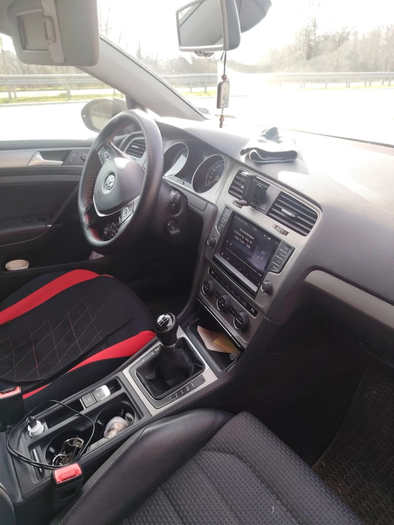 VW Golf, снимка 3 - Автомобили и джипове - 52804149