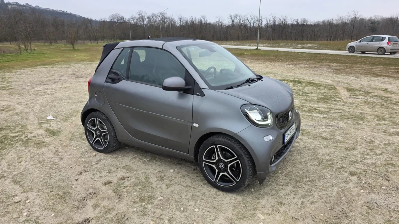 Smart Fortwo EQ Cabrio A453, снимка 8 - Автомобили и джипове - 53328723