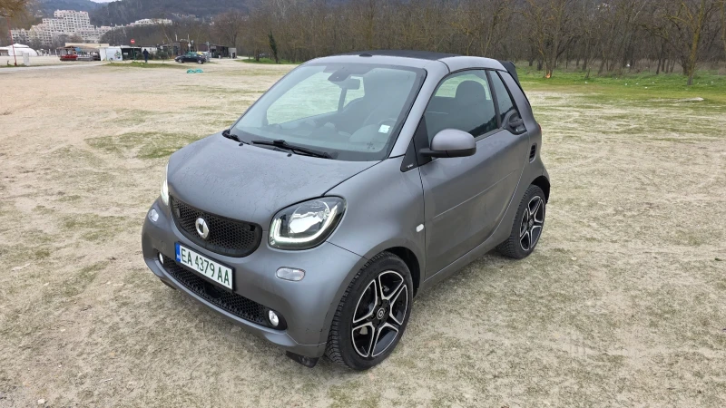 Smart Fortwo EQ Cabrio A453, снимка 3 - Автомобили и джипове - 53328723