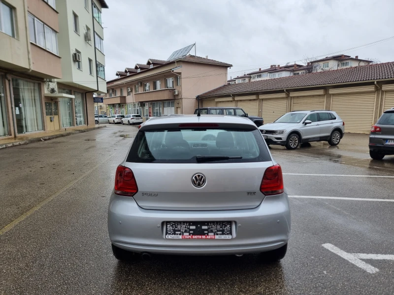 VW Polo 1.6 TDI, снимка 6 - Автомобили и джипове - 53518859
