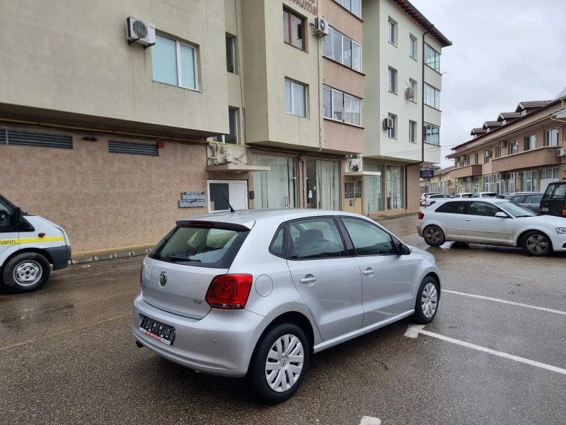 VW Polo 1.6 TDI, снимка 5 - Автомобили и джипове - 53518859