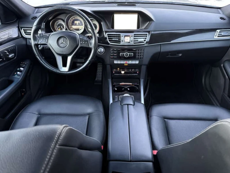 Mercedes-Benz E 250 * BlueTEC 4dr All wheel Drive 4MATIC Sedan Aut * C, снимка 11 - Автомобили и джипове - 53576051