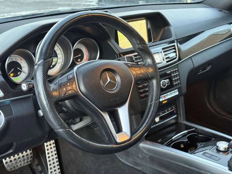 Mercedes-Benz E 250 * BlueTEC 4dr All wheel Drive 4MATIC Sedan Aut * C, снимка 10 - Автомобили и джипове - 53576051