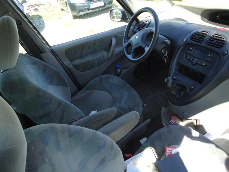 Citroen Xsara picasso 2.0 HDI, снимка 5 - Автомобили и джипове - 14119461