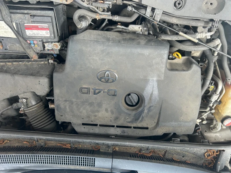 Toyota Avensis 2.0 D4D facelift - 6250 лв. - 28898863 | Car24.bg