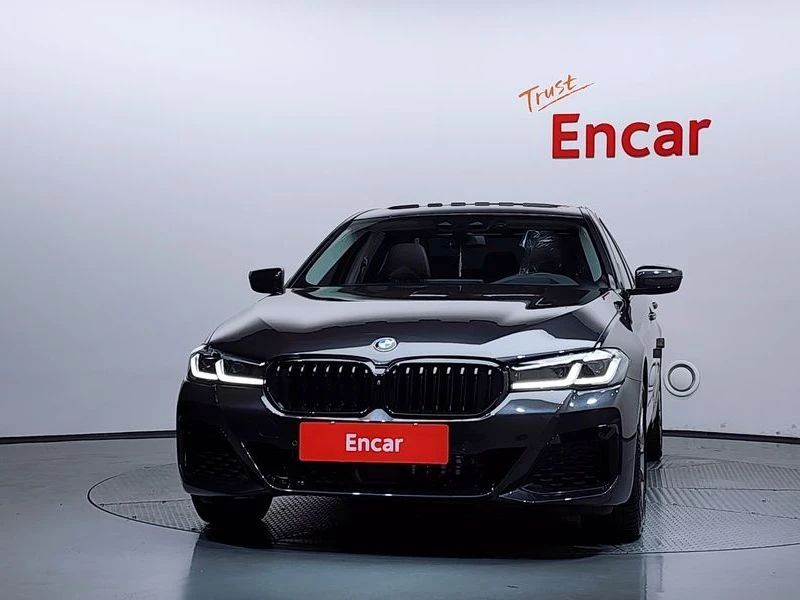 BMW 540 540i xDrive Luxury Plus| 340к.с., снимка 3 - Автомобили и джипове - 56130121