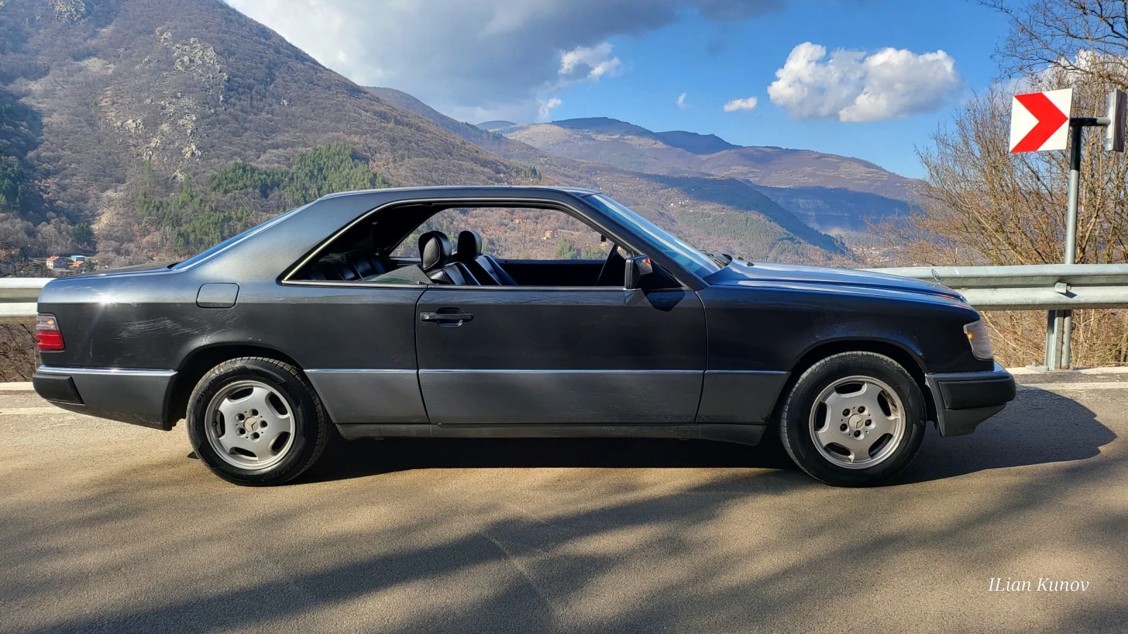 Mercedes-Benz 124 220CE - изображение 8