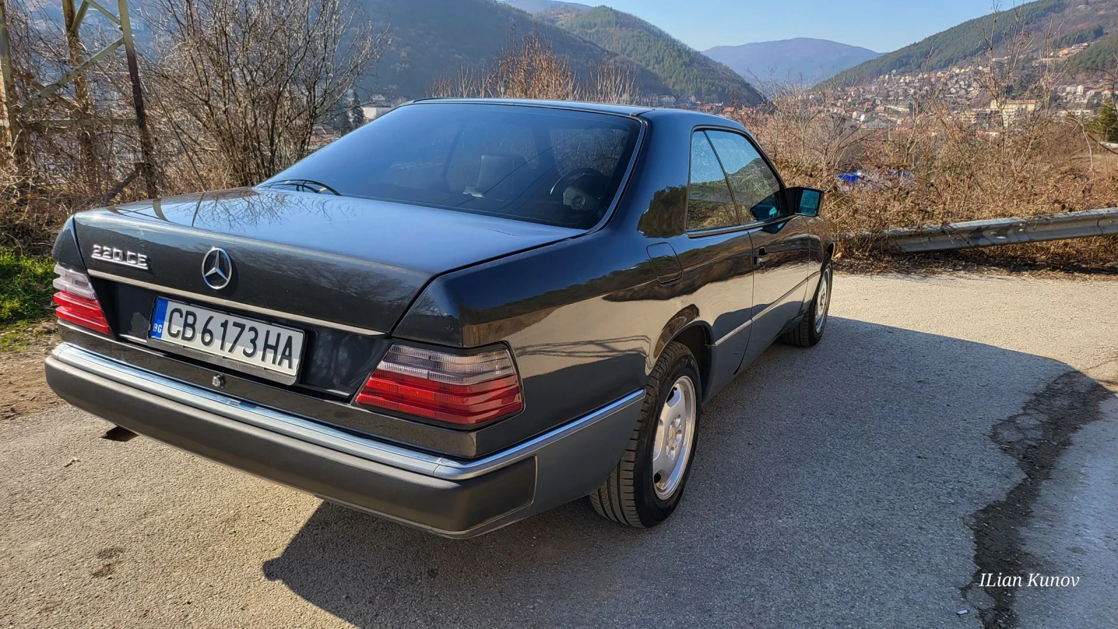 Mercedes-Benz 124 220CE - изображение 7