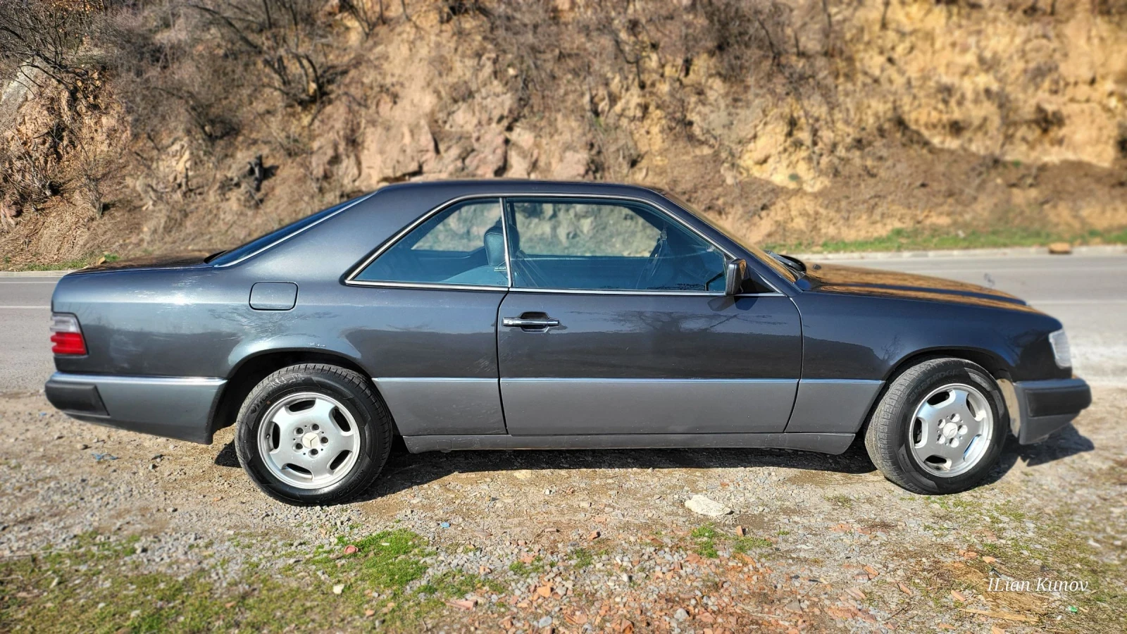 Mercedes-Benz 124 220CE - изображение 5