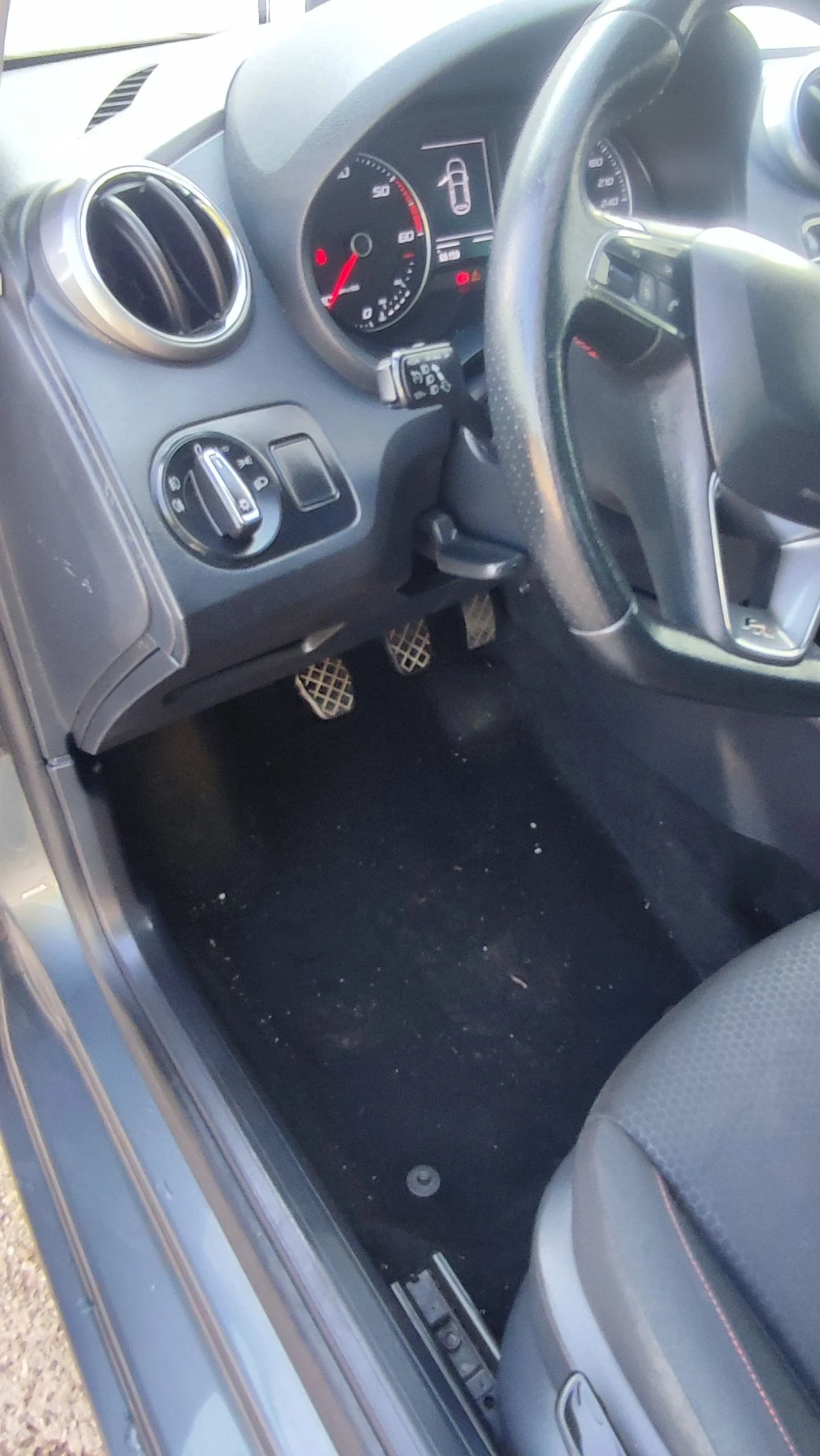 Seat Ibiza  - изображение 8