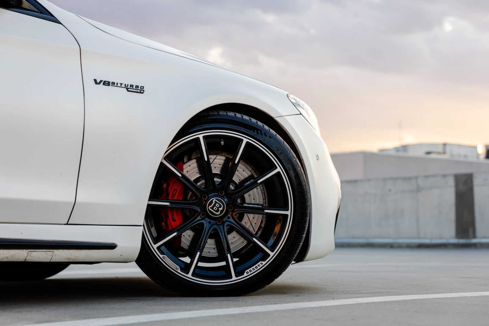 Mercedes-Benz S 63 AMG  - изображение 6