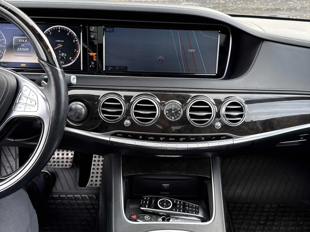 Mercedes-Benz S 550 * CARFAX * АВТО КРЕДИТ * ЦЕНА ДО БГ! - изображение 8