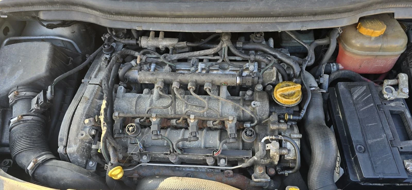 Opel Zafira 1.9 - изображение 5