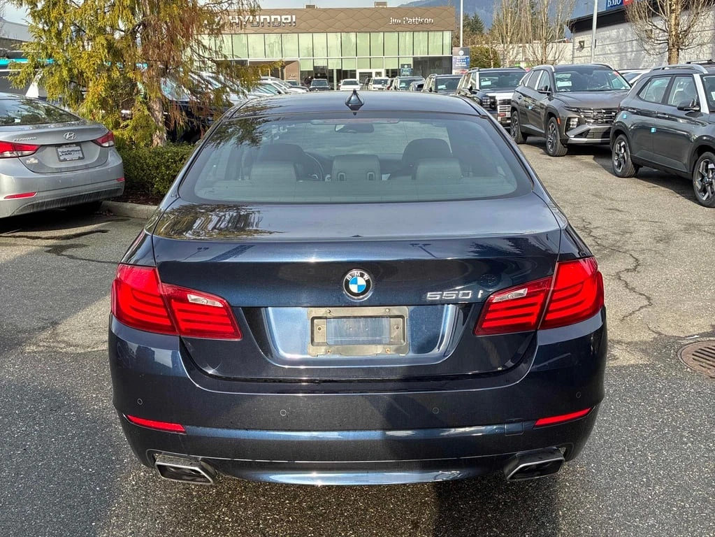 BMW 550 * 550i * CARFAX * БЕЗ ПЪРВОНАЧАЛНА ВНОСКА - изображение 4