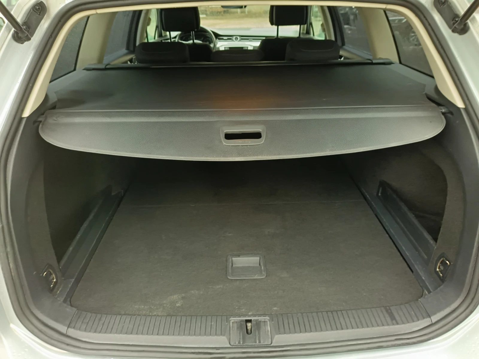 VW Passat 2.0TDI-4x4-автом.-190кс - изображение 9