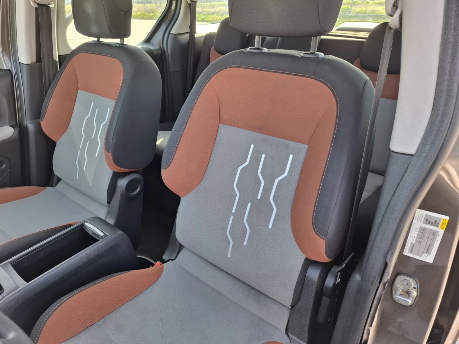 Peugeot Partner 1.6 * EURO6 * 162080 к.м. , снимка 6 - Автомобили и джипове - 53780445