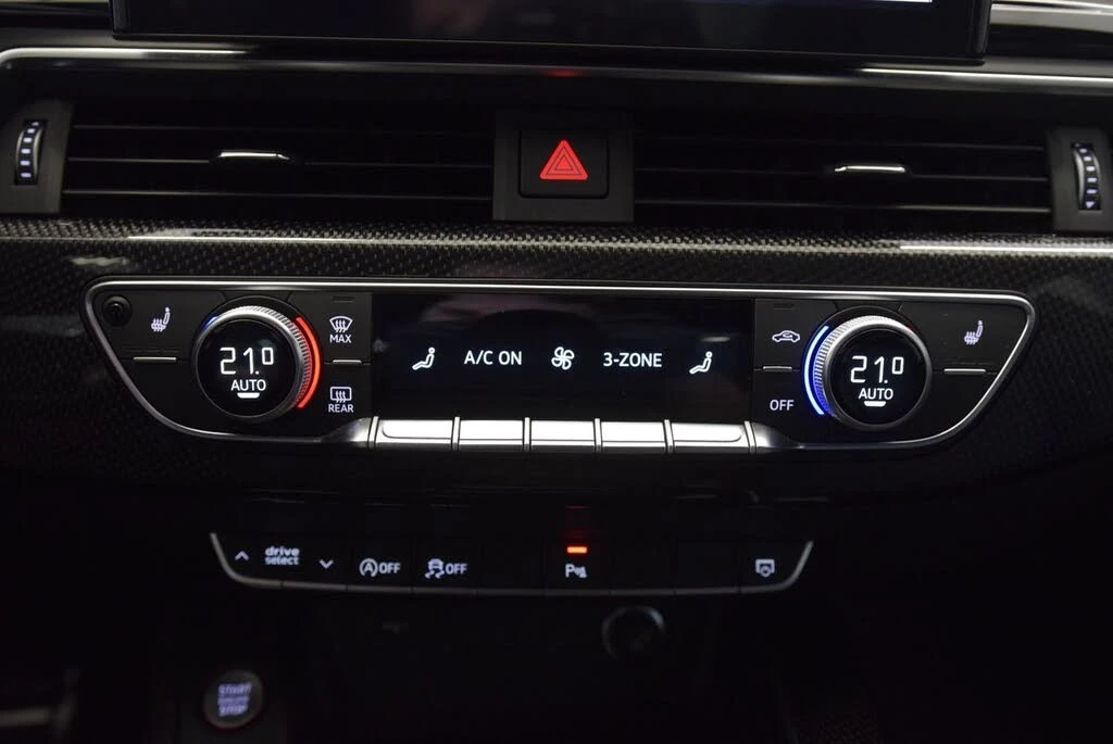 Audi S5 quattro* Technik* АвтоКредит* (ЦЕНА ДО БГ), снимка 15 - Автомобили и джипове - 54002608