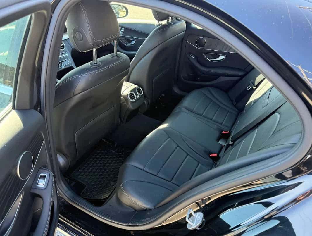 Mercedes-Benz C 300 4MATIC* PANORAMA* ПОДГРЕВИ* KEYLESS* , снимка 11 - Автомобили и джипове - 54108630