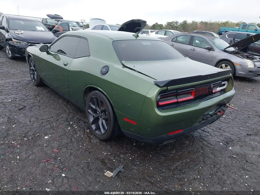 Dodge Challenger 5.7l R/T, снимка 3 - Автомобили и джипове - 54307087