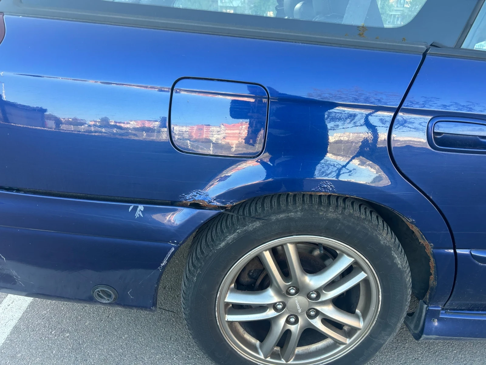 Subaru Legacy 2.5 LPG, снимка 7 - Автомобили и джипове - 54313903