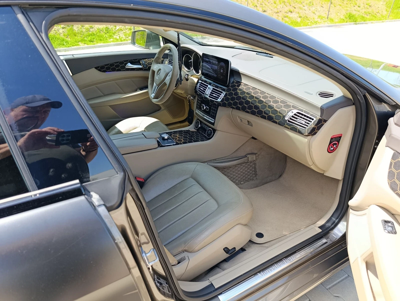 Mercedes-Benz CLS 350, снимка 17 - Автомобили и джипове - 54443265