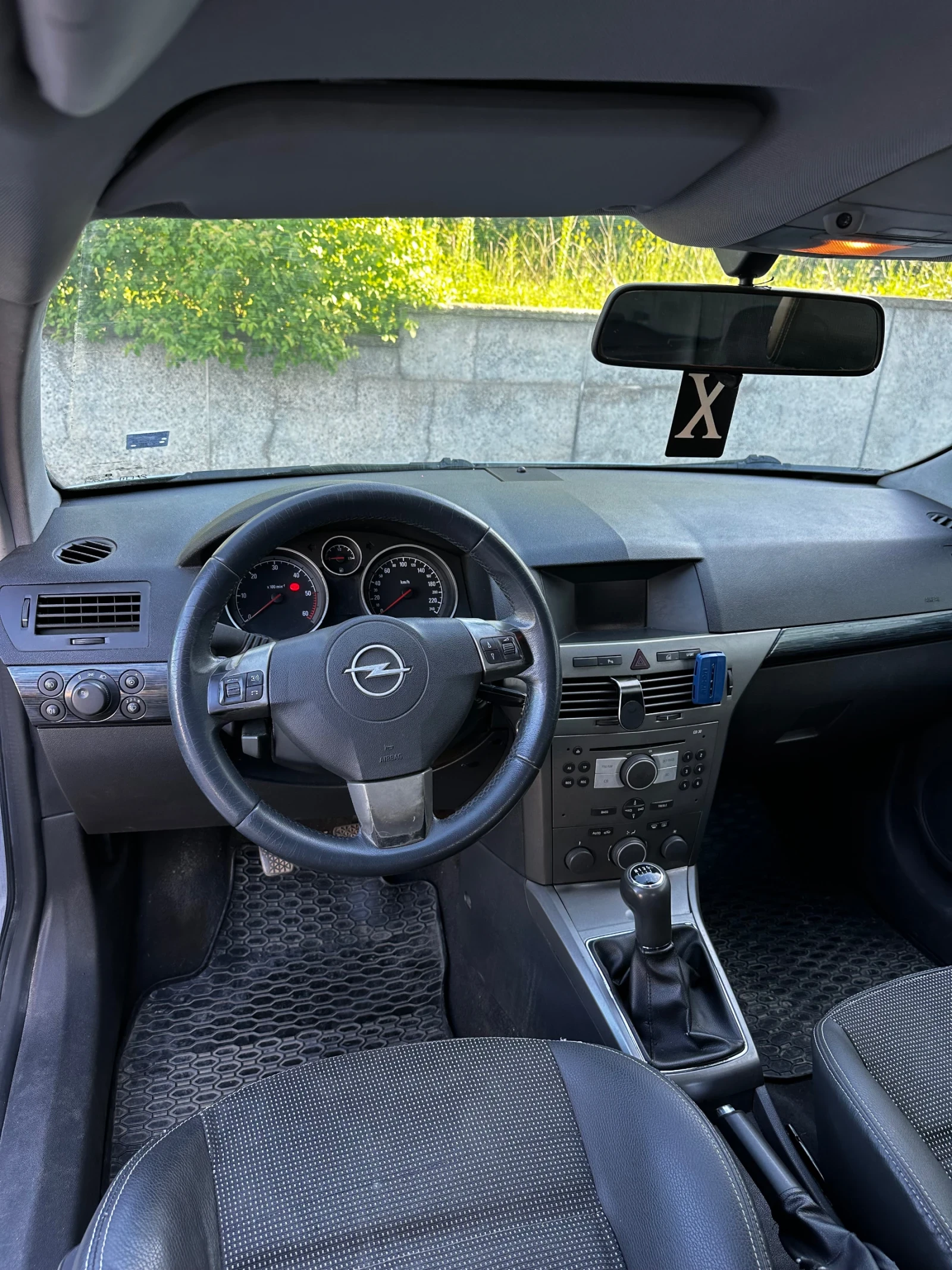 Opel Astra  GTC Стокова, снимка 6 - Автомобили и джипове - 54713975