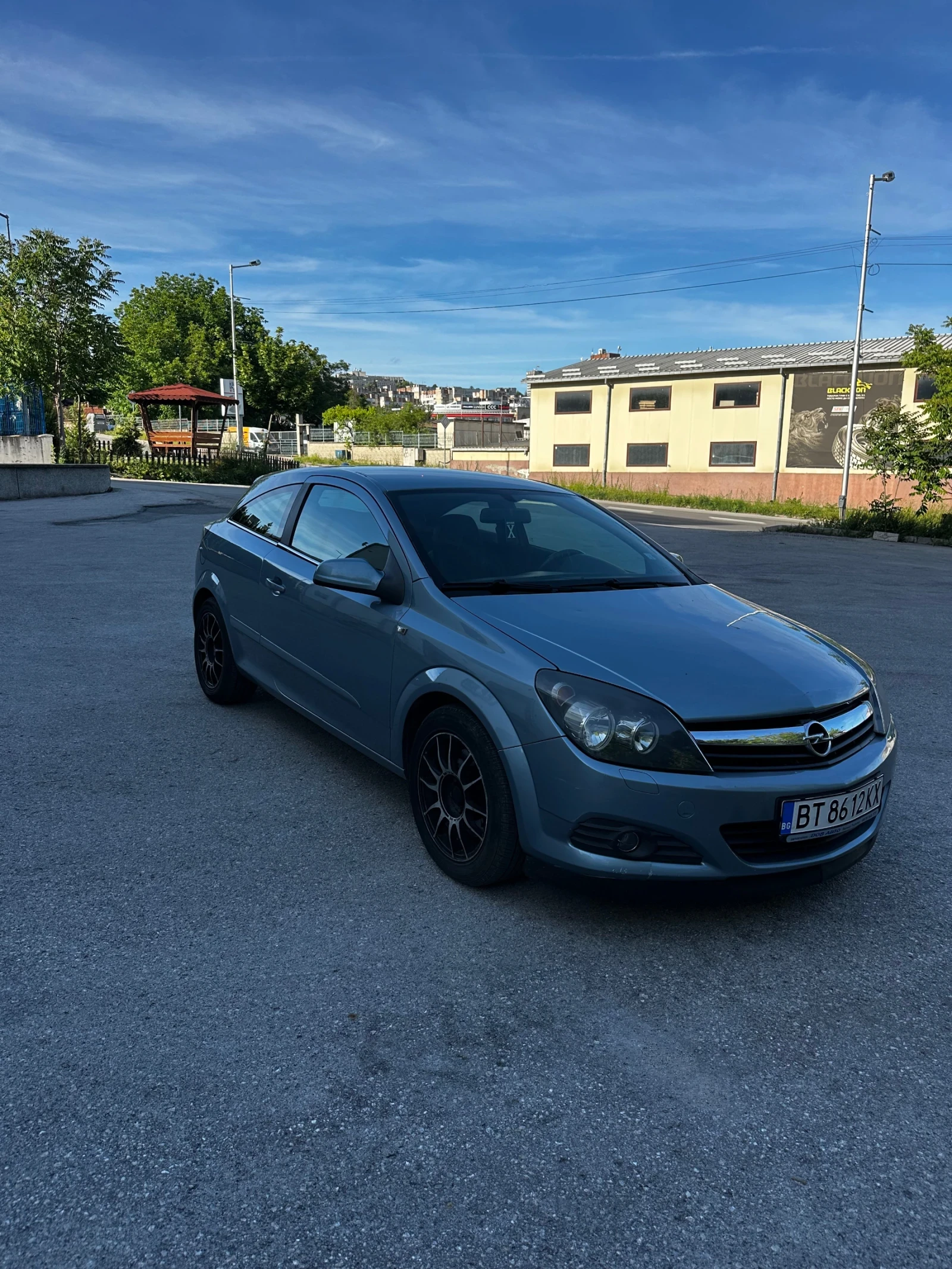 Opel Astra  GTC Стокова