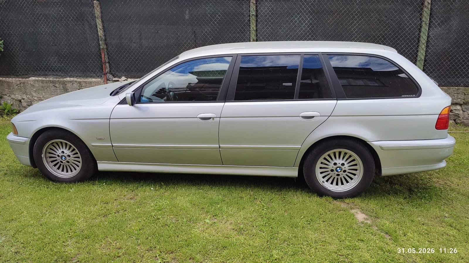 BMW 525, снимка 4 - Автомобили и джипове - 54725921