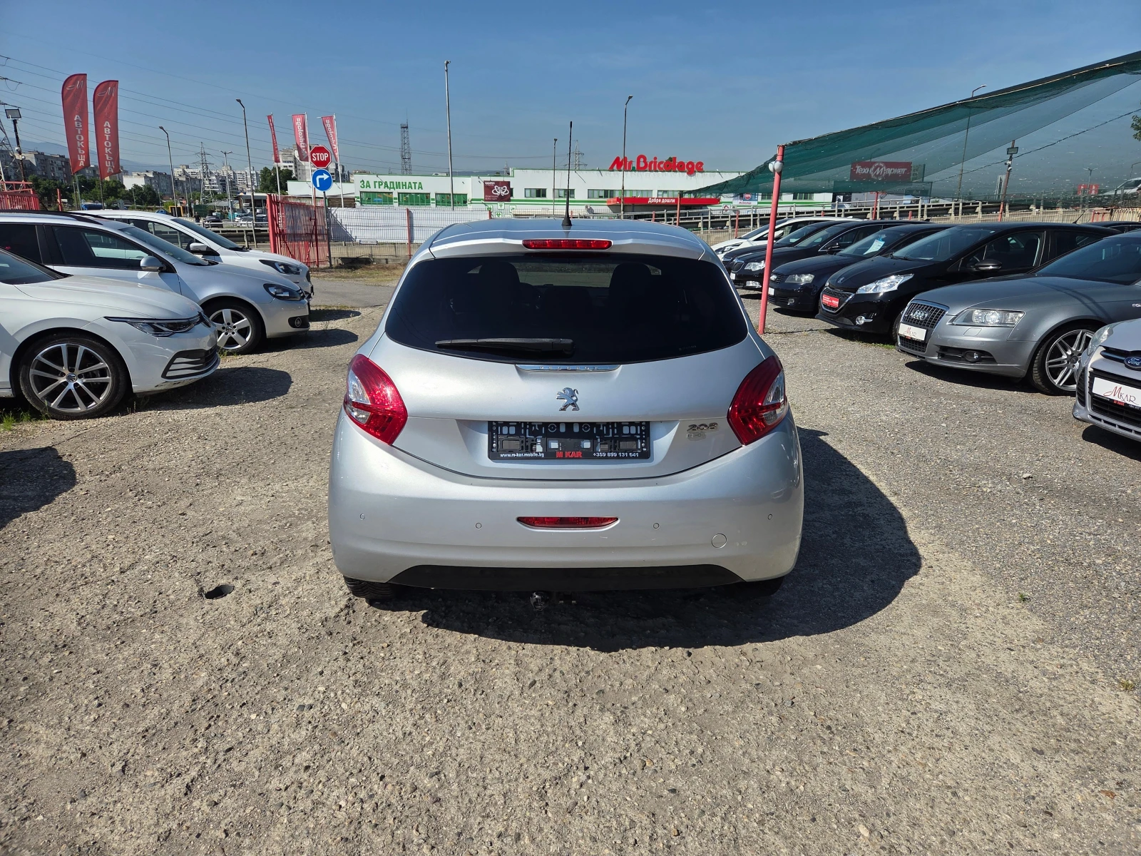 Peugeot 208 1.6HDI, снимка 5 - Автомобили и джипове - 54844086