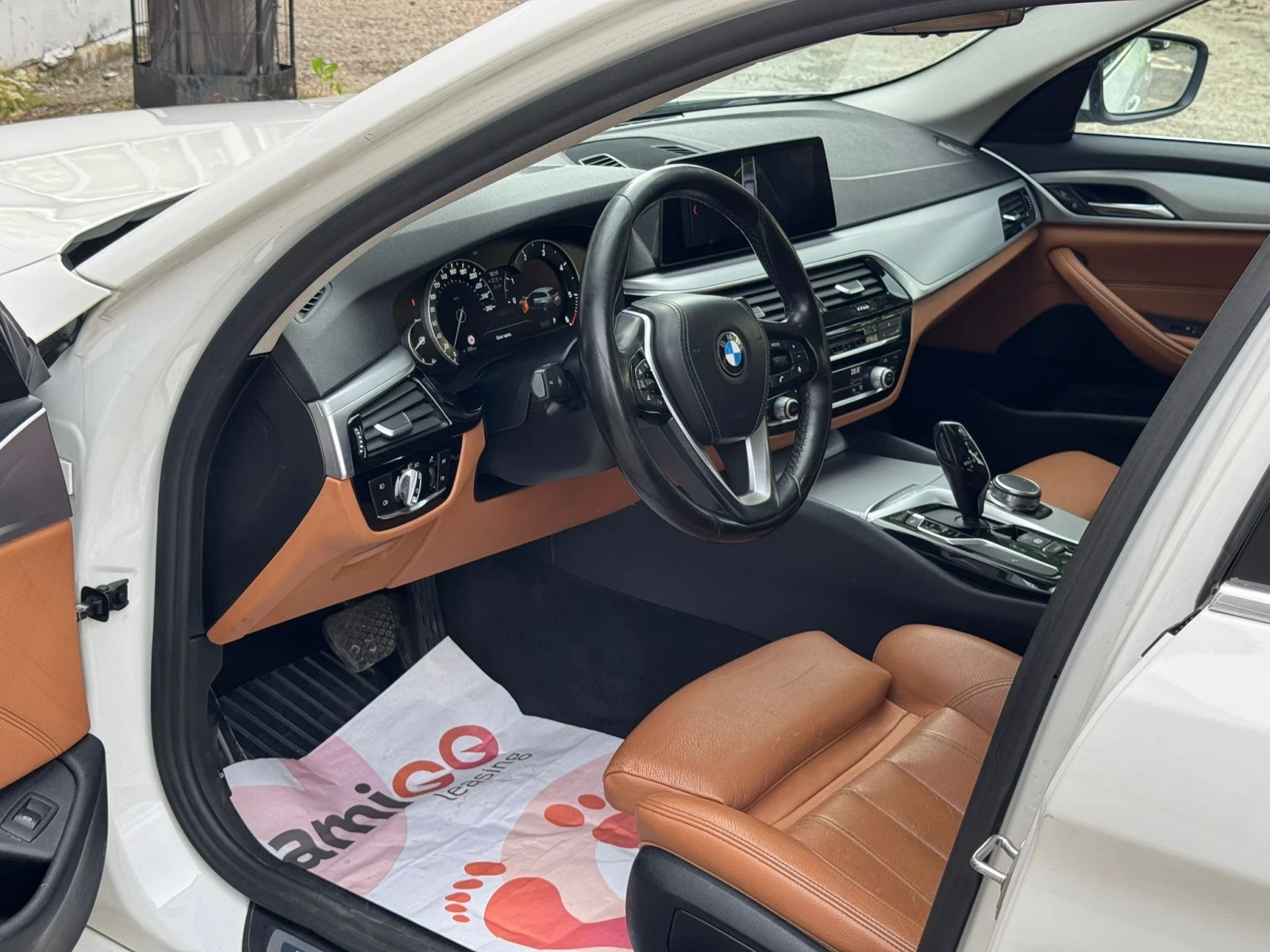 BMW 520, снимка 8 - Автомобили и джипове - 54987016