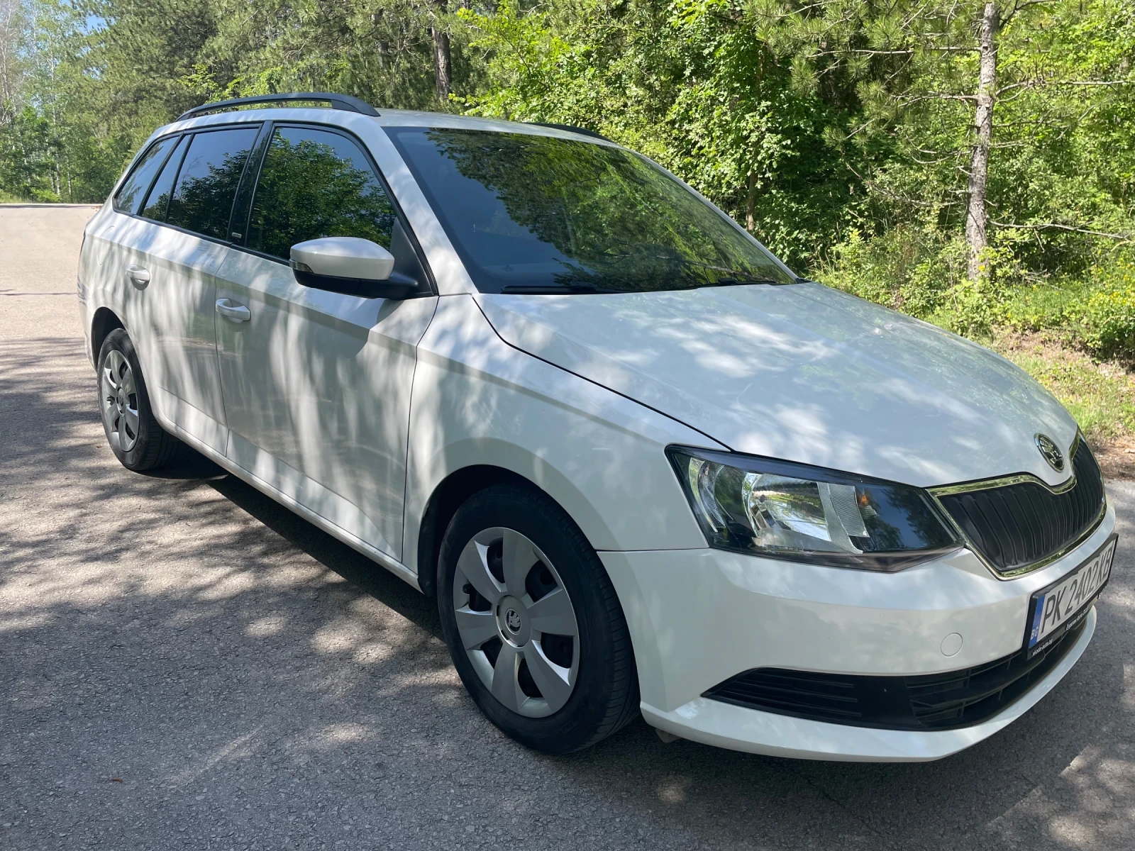 Skoda Fabia 1.0 МРI 77000 km, снимка 5 - Автомобили и джипове - 55086523
