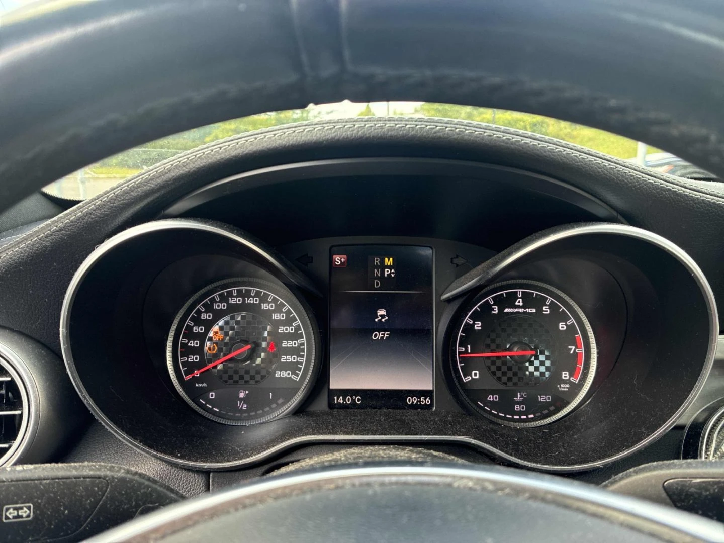 Mercedes-Benz C 43 AMG Distr* Burmester* 360* Карбон, снимка 10 - Автомобили и джипове - 56036856