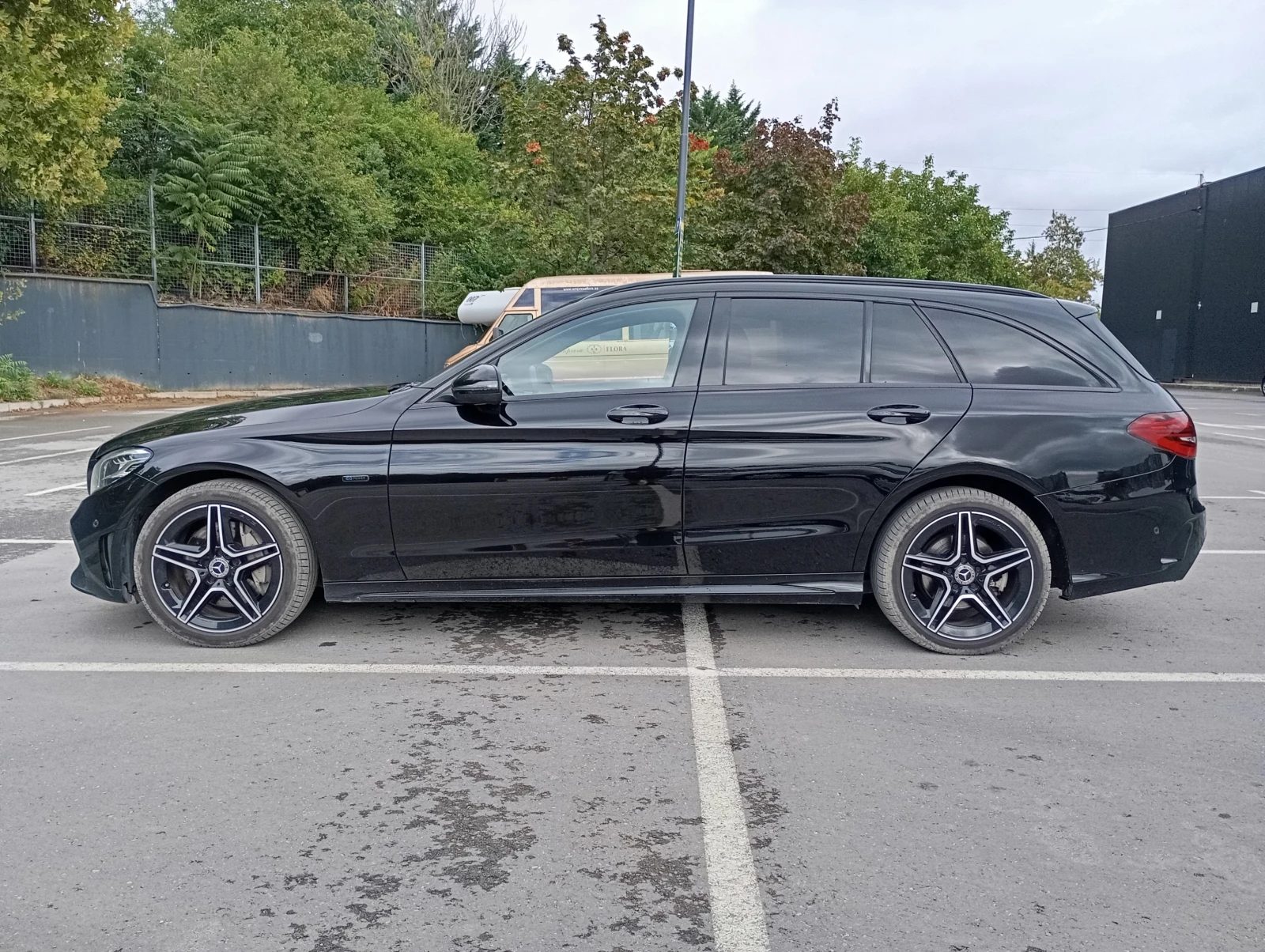 Mercedes-Benz C 300 DE Plug-in-Hybrid, снимка 5 - Автомобили и джипове - 56058741