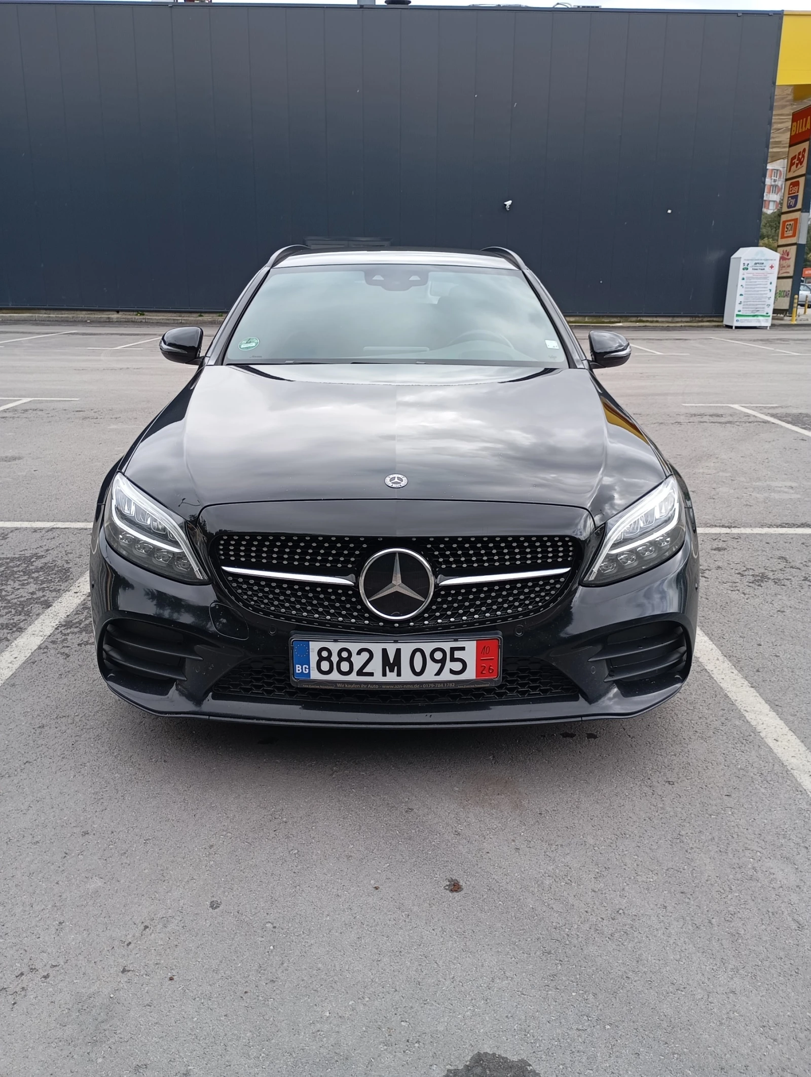 Mercedes-Benz C 300 DE Plug-in-Hybrid, снимка 2 - Автомобили и джипове - 56058741