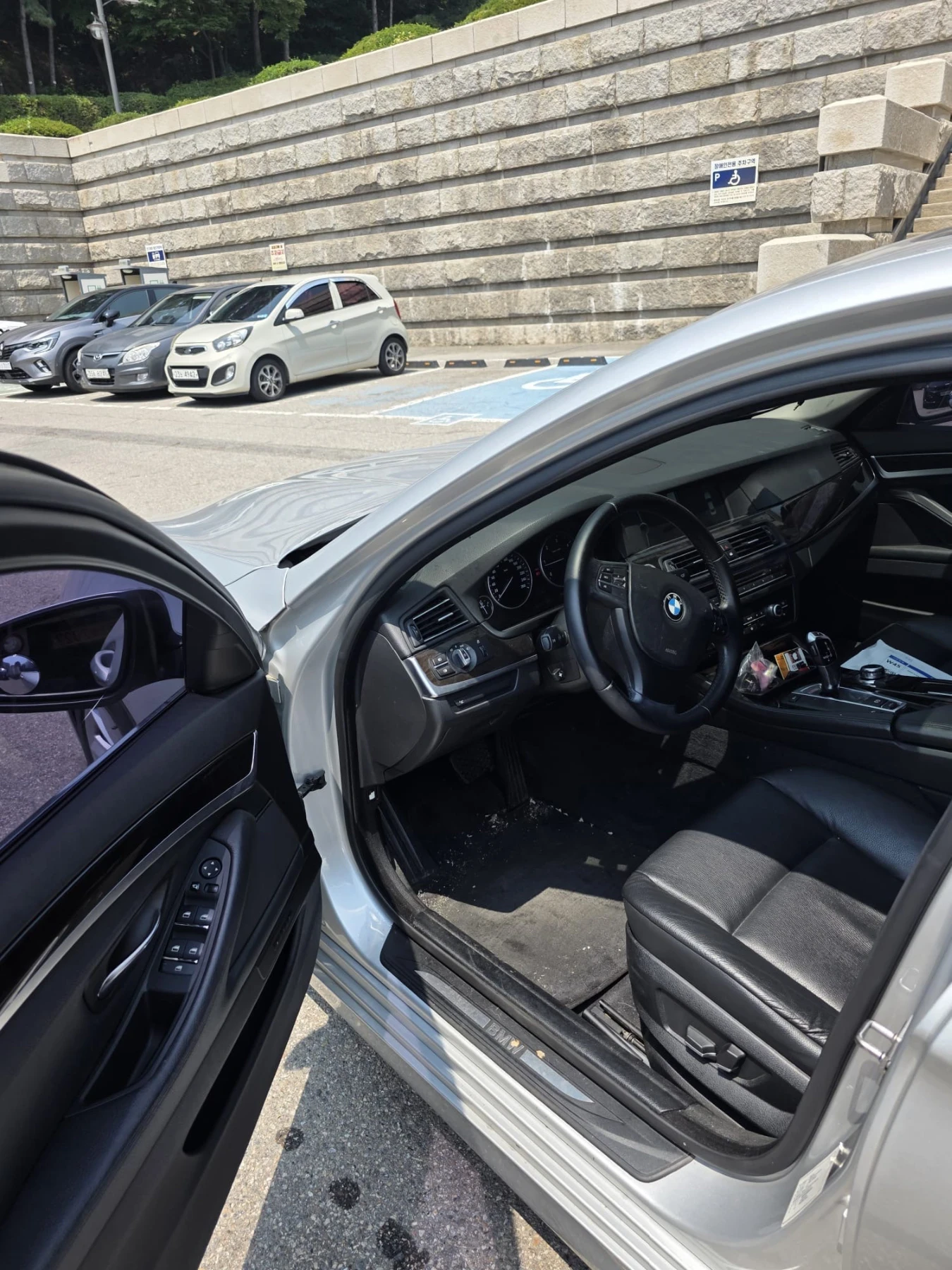 BMW 520 D, снимка 6 - Автомобили и джипове - 56087546