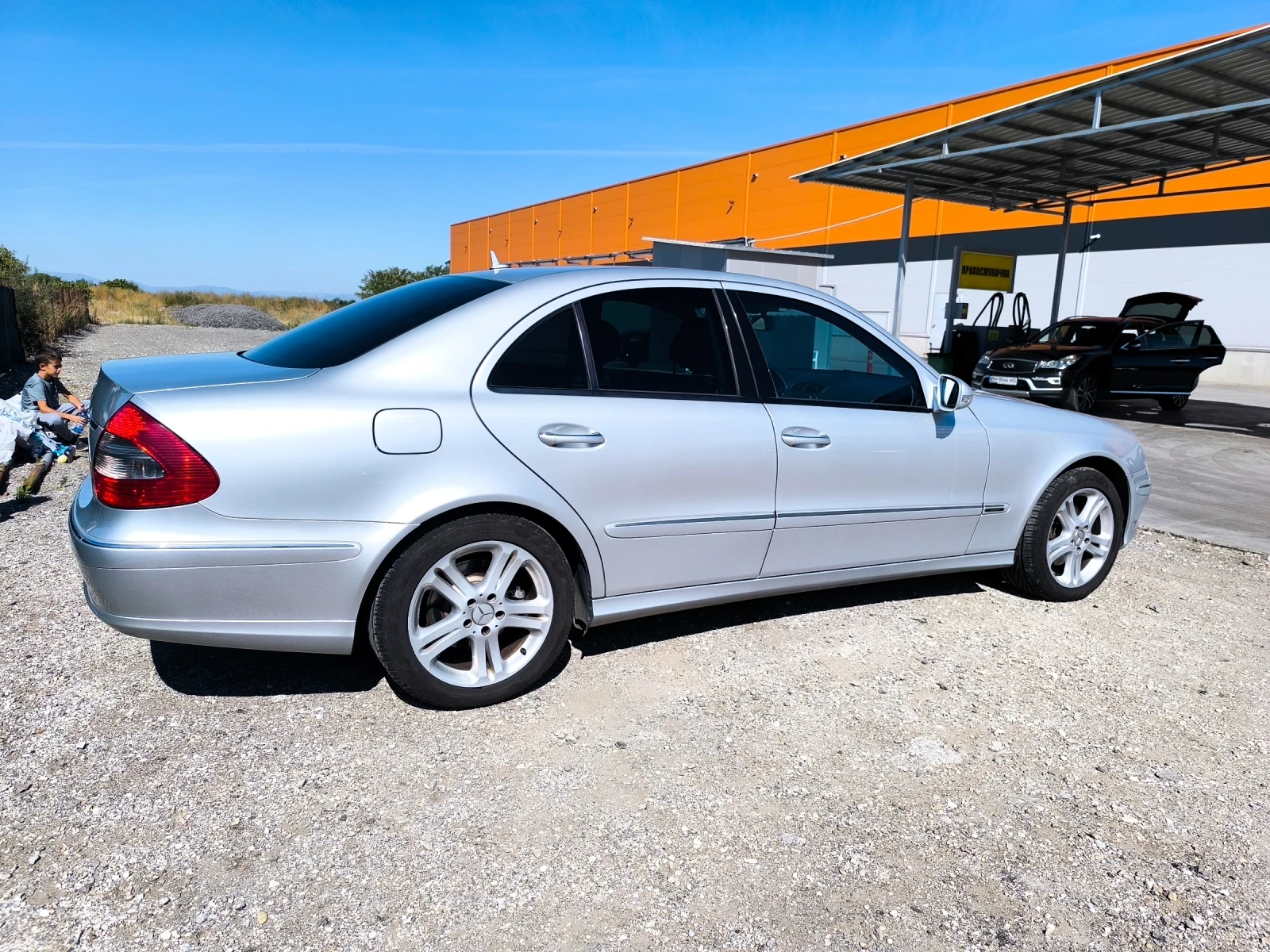Mercedes-Benz E 320 Avantgarde 4х4 Facelift , снимка 17 - Автомобили и джипове - 56338463