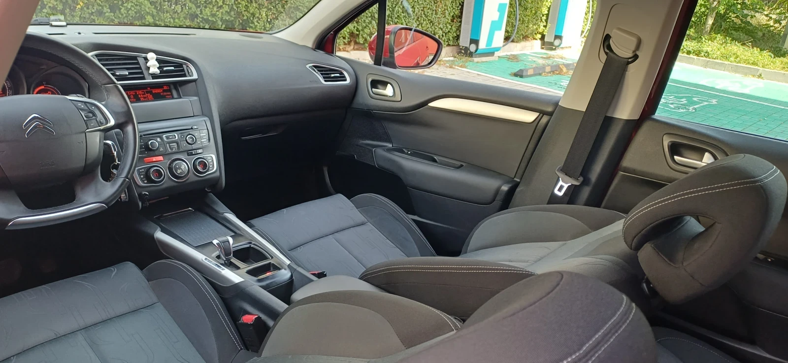 Citroen C4 АВТОМАТИК, снимка 10 - Автомобили и джипове - 56414986