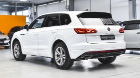 VW Touareg R-Line 3.0 TDI V6 4Motion Tiptronic - 99900 лв. - 17400911 7