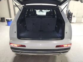 Audi Q7 * PREMIUM * ПОДГРЕВ / ПАНО / ОТ ПРЕДСТАВИТЕЛСТВО  - 39890 € / 78018.06 лв. - 70269310 16