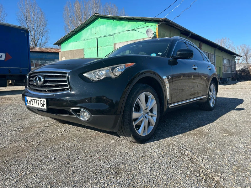 Infiniti QX70, снимка 1 - Автомобили и джипове - 47838657