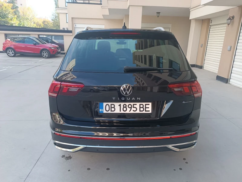 VW Tiguan Digital, IQ Light, Distronic, 4X4, Обслужен, снимка 6 - Автомобили и джипове - 47704221