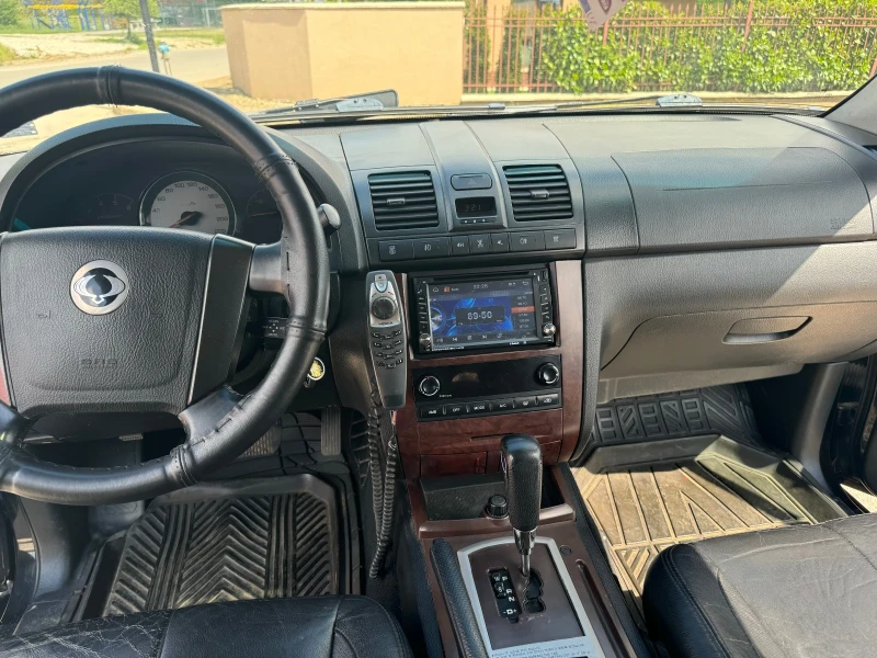 SsangYong Rexton, снимка 10 - Автомобили и джипове - 50336378