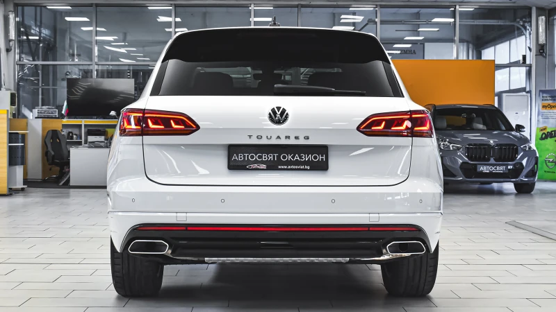 VW Touareg R-Line 3.0 TDI V6 4Motion Tiptronic, снимка 3 - Автомобили и джипове - 51065582