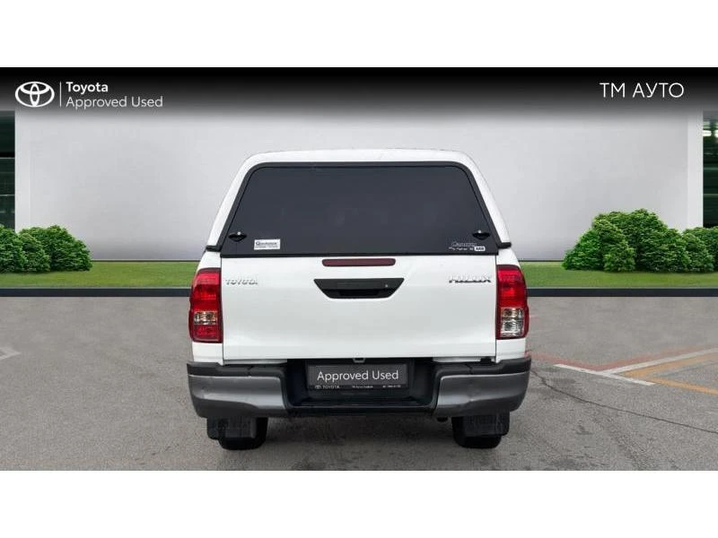 Toyota Hilux 2.4D Comfort Double Cab, снимка 4 - Автомобили и джипове - 48612731