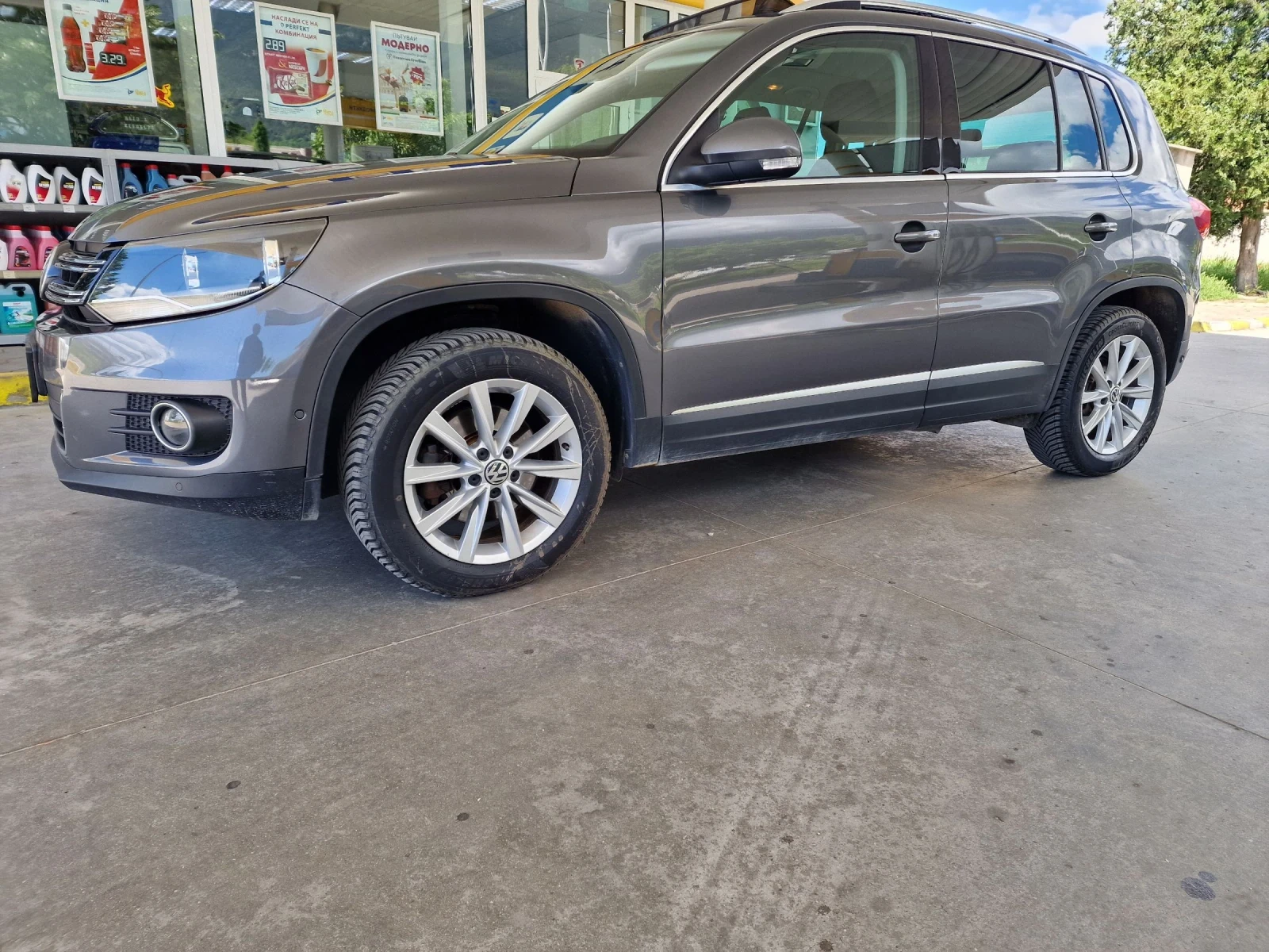 VW Tiguan 2.0TDI 4x4 - изображение 2