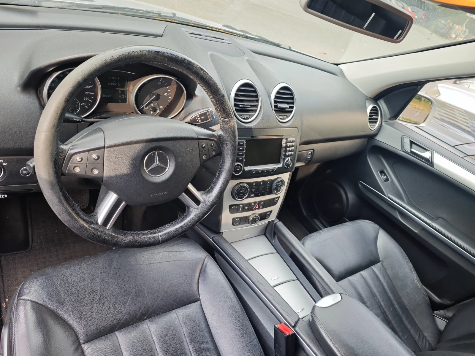 Mercedes-Benz ML 320  - изображение 4