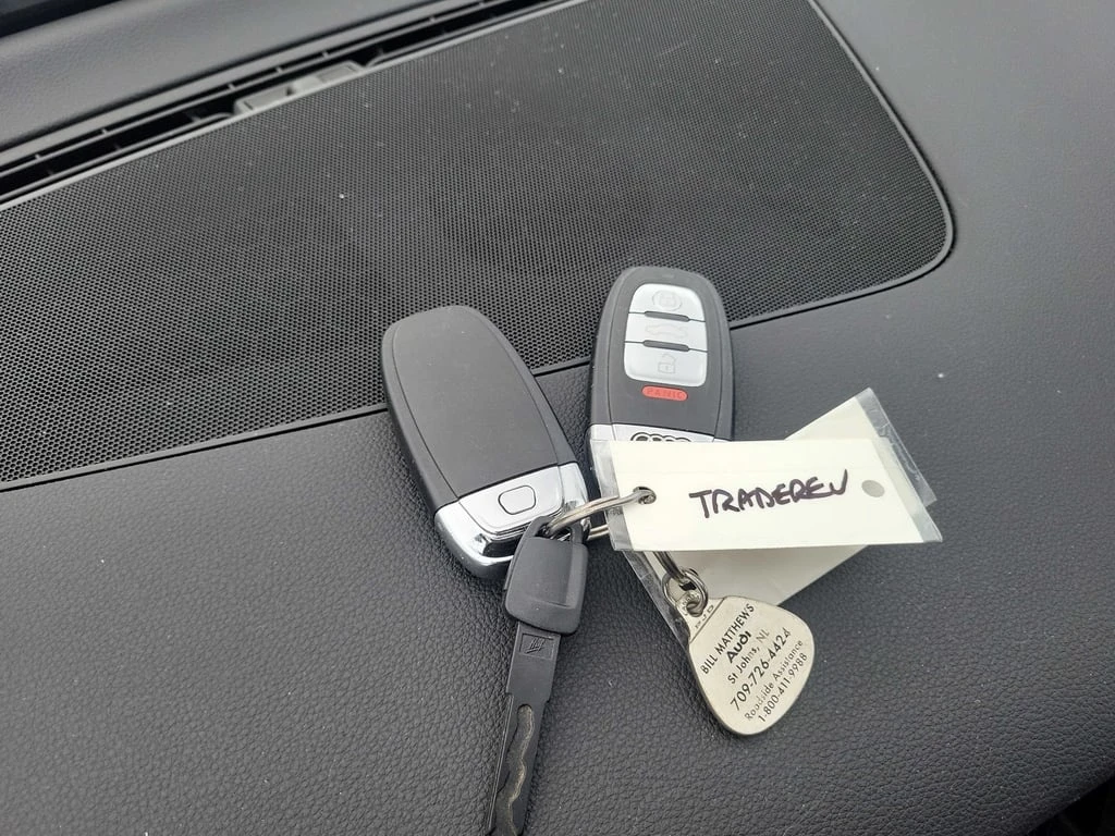 Audi Q5 * 2.0T Progressiv * CARFAX *    | Mobile.bg   10