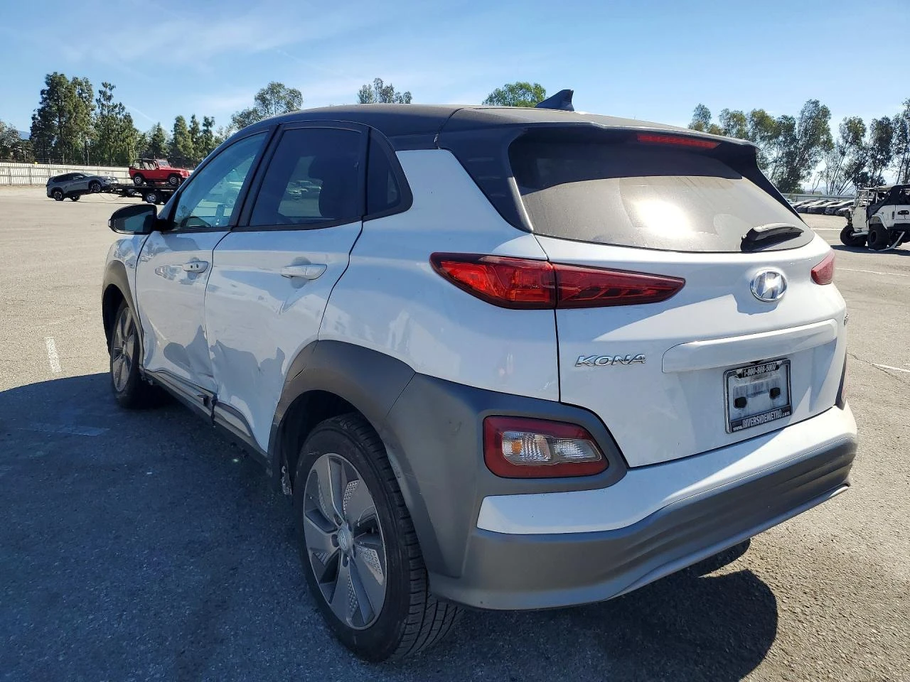 Hyundai Kona 0.0l Electric Sel, снимка 3 - Автомобили и джипове - 54480316