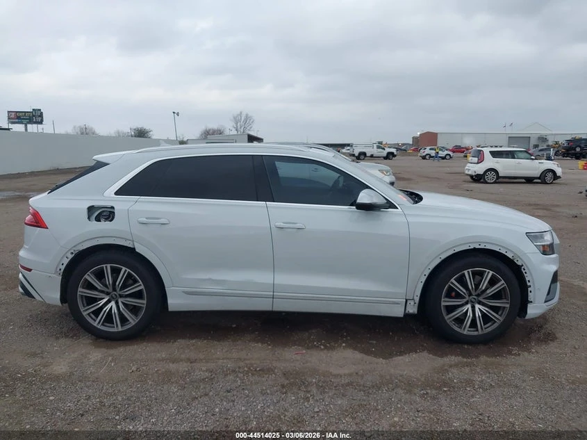 Audi SQ8 4.0l Premium Plus Tfsi Quattro Tiptronic, снимка 13 - Автомобили и джипове - 54518097